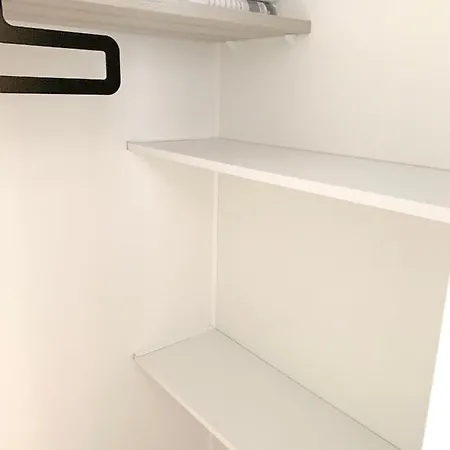 Campeggio Privé, Individuel, Résidence Calme, Jardin, Wifi Gratuit, Netflix, Parking Privé *