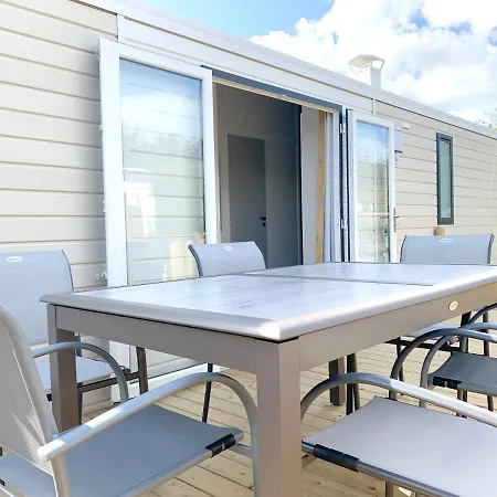 Privé, Individuel, Résidence Calme, Jardin, Wifi Gratuit, Netflix, Parking Privé *